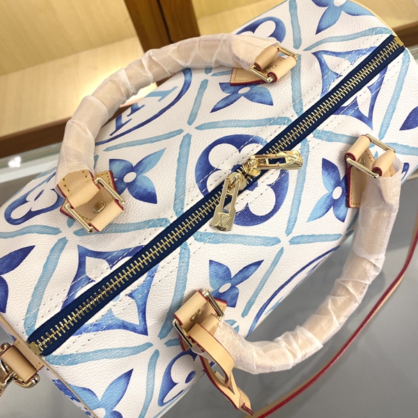 ルイヴィトンバッグ素材ディテール